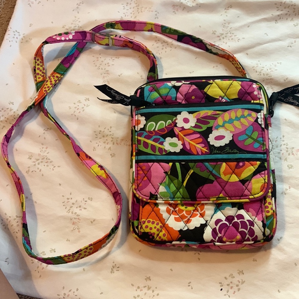 Vera Bradley cross body purse
